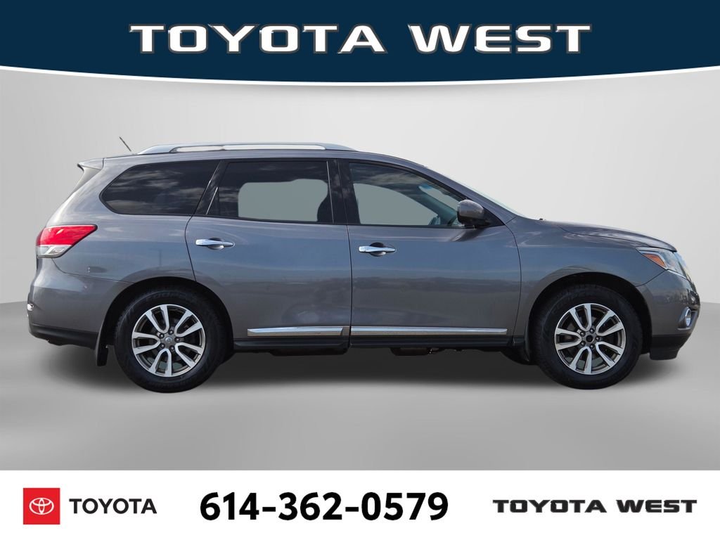Used 2015 Gray Nissan SL image 5