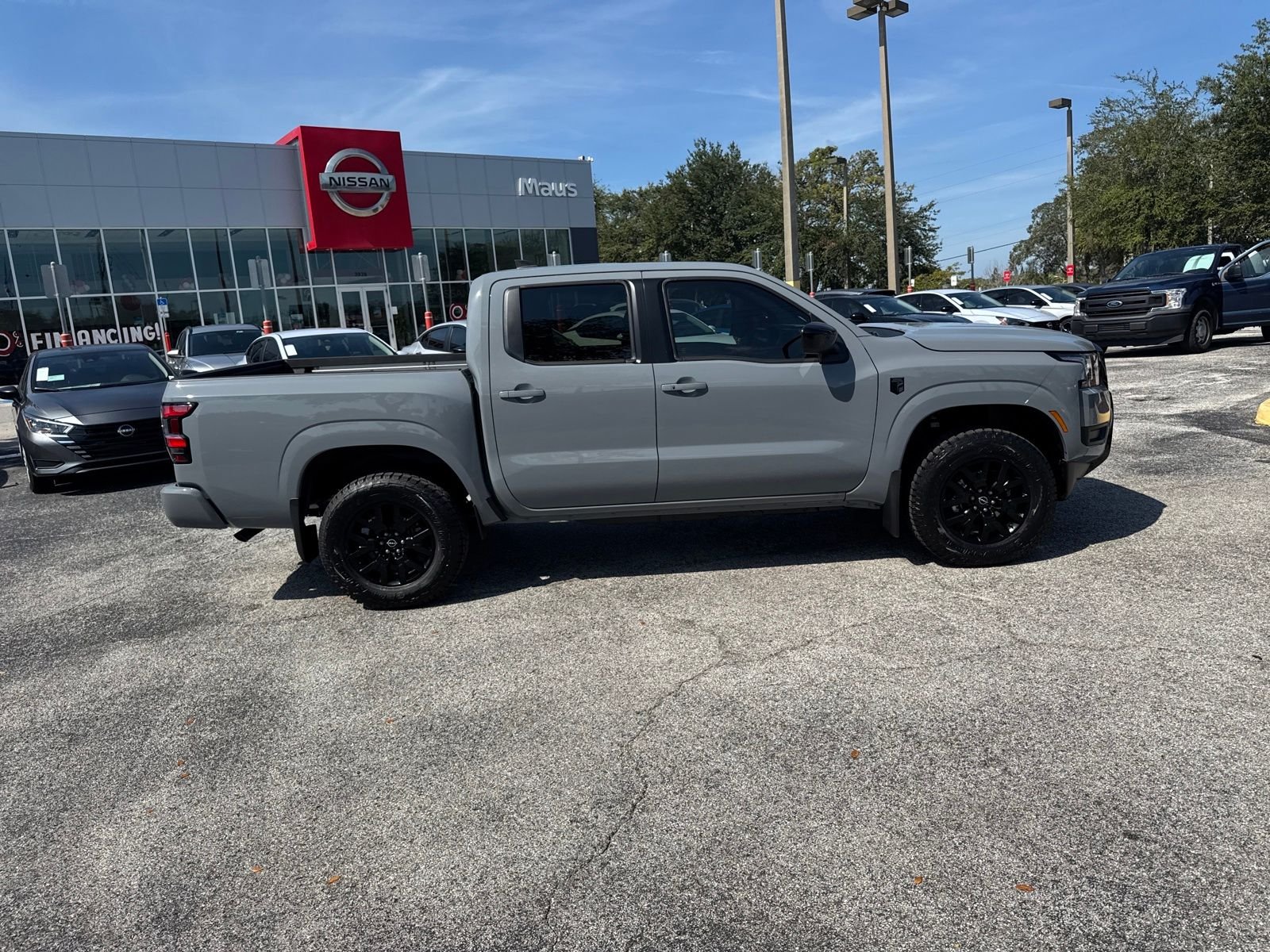New 2026 Nissan Frontier SV 4D Crew Cab