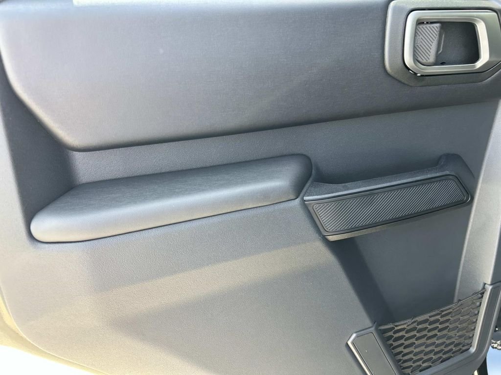 New 2026 Shadow Black Ford Outer Banks® image 14