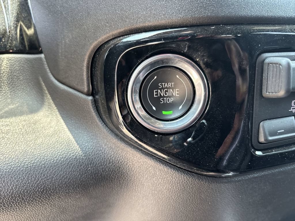 2026 Chevrolet Silverado 1500 LTZ - Photo 20
