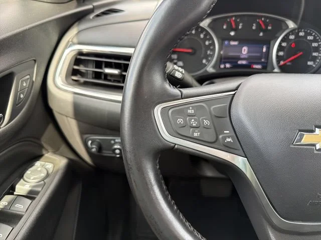 Used 2022 Silver Ice Metallic Chevrolet LT image 29