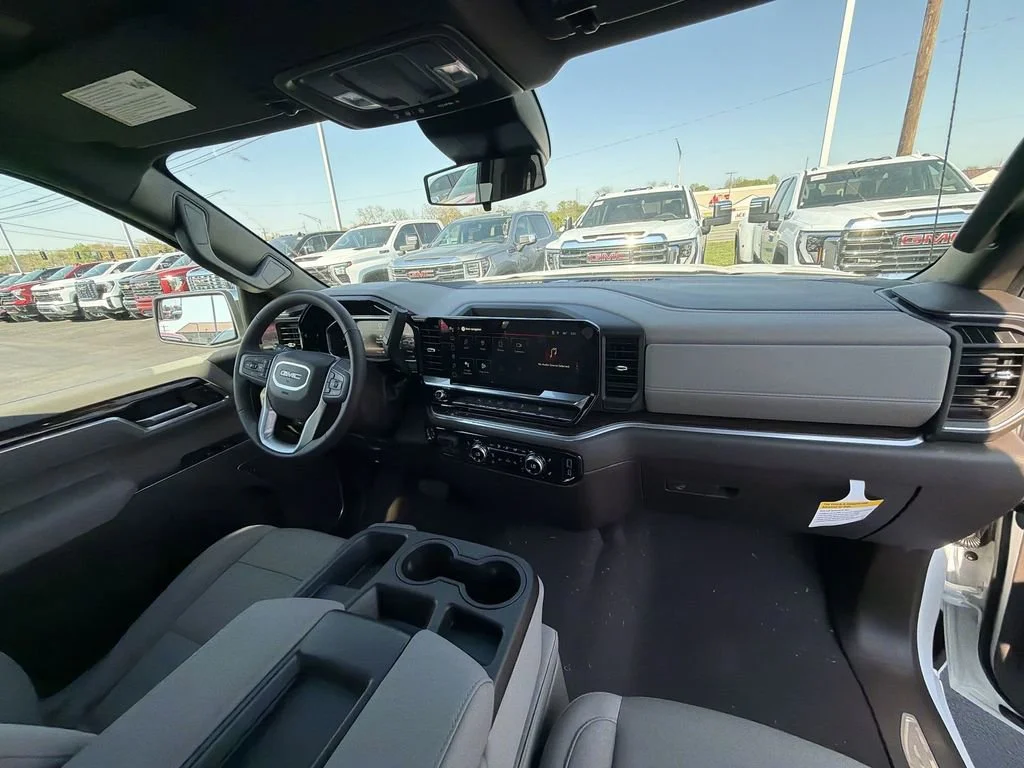 New 2026 Summit White GMC SLE image 10