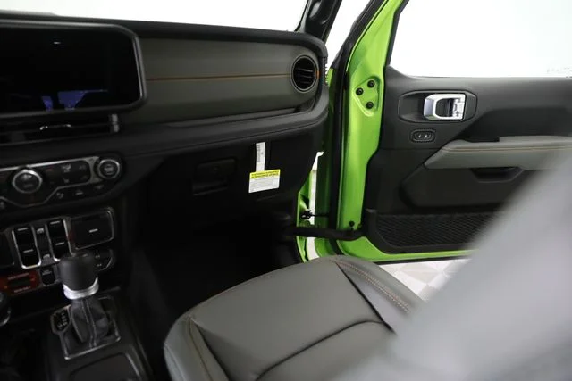 New 2026 Mojito Exterior Paint Jeep Mojave X image 23