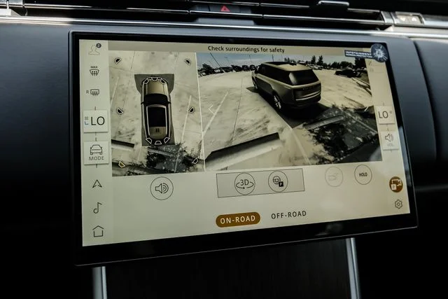 2026 Land Rover Range Rover SE - Photo 27