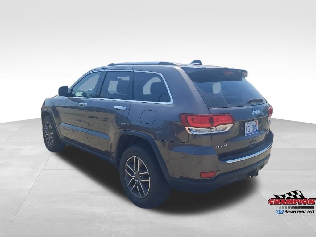 Used 2020 Crystal Metallic Jeep Limited image 4