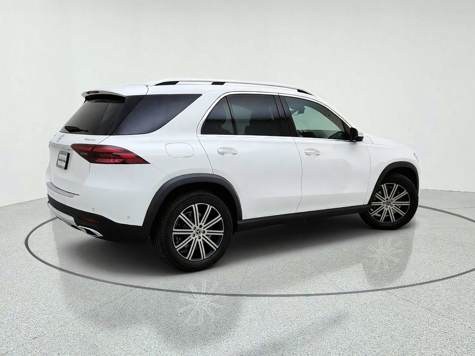 Certified Used 2024 Polar White Mercedes-Benz GLE 350 image 8