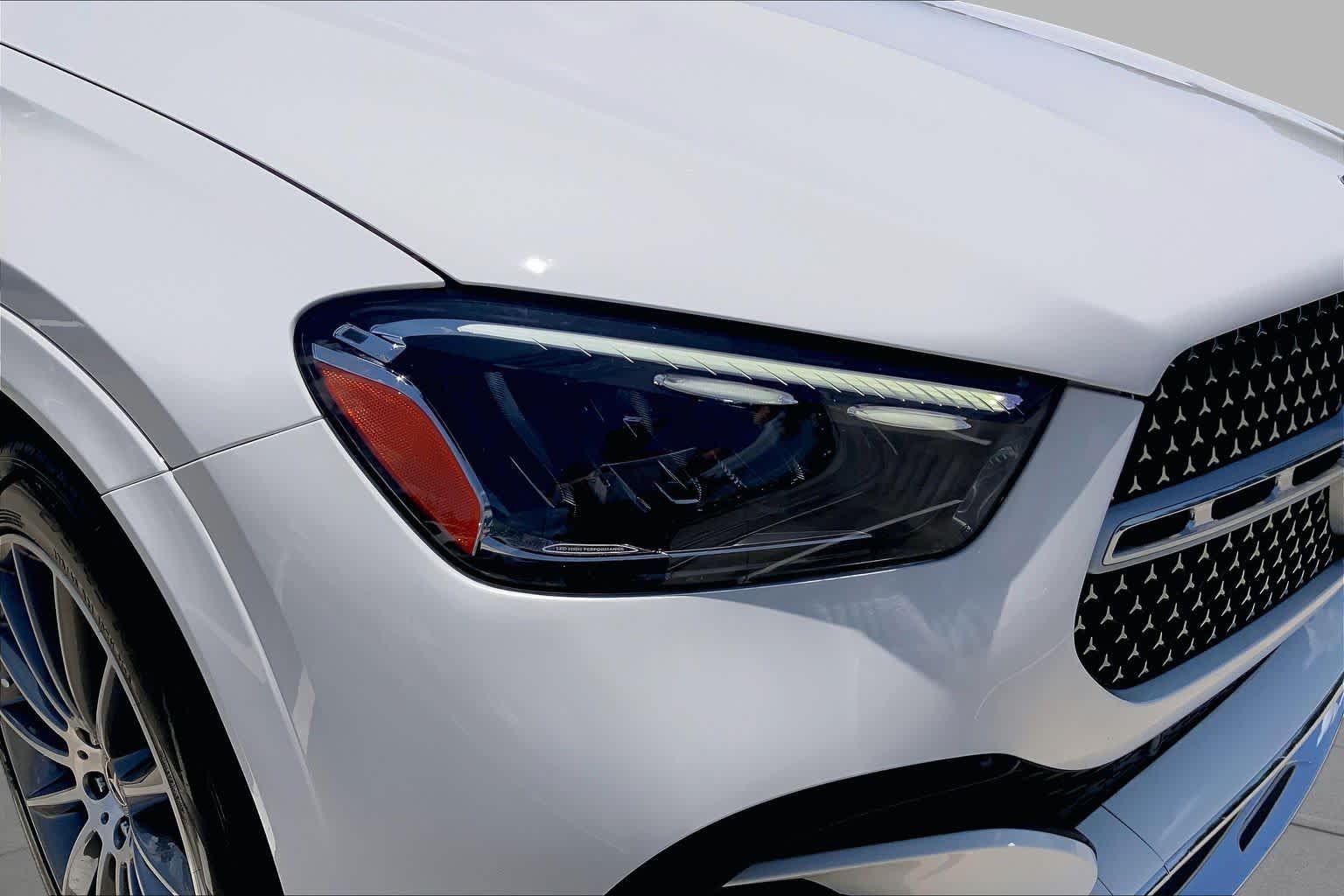 Used 2024 Polar White Mercedes-Benz GLE 350 image 27