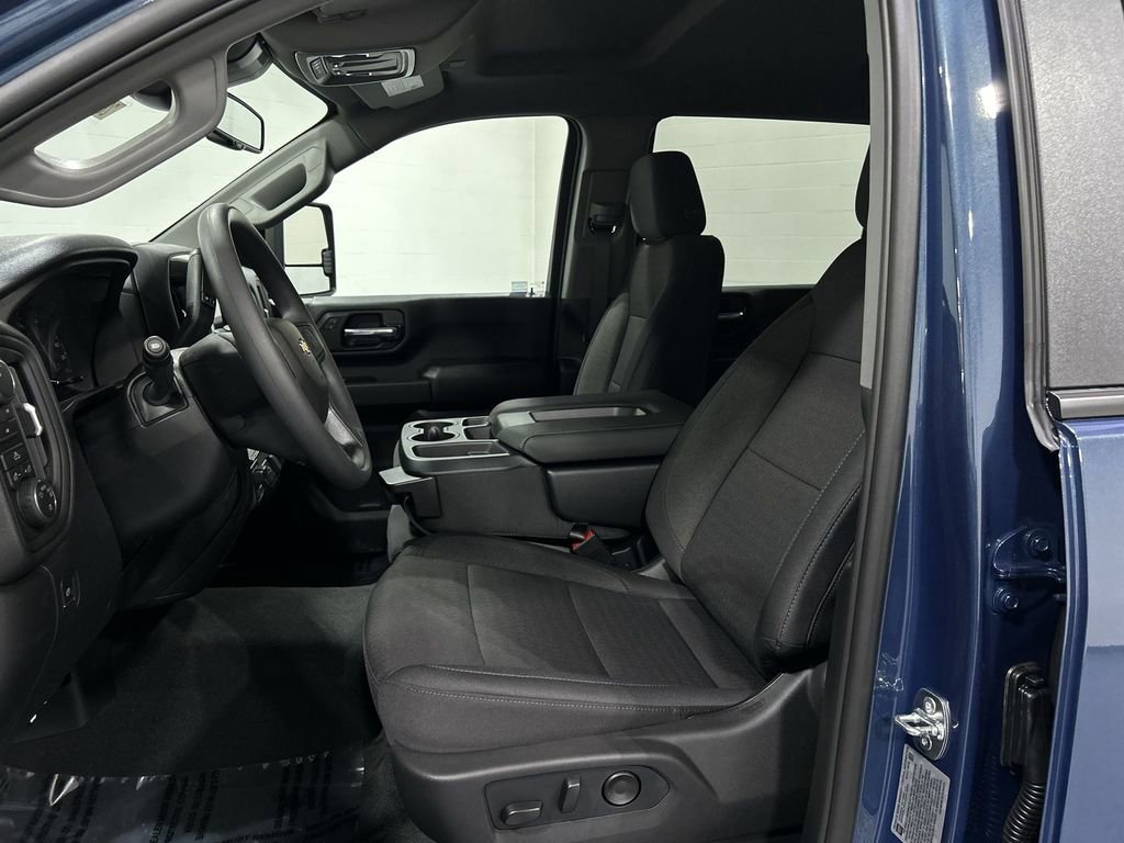 2026 Chevrolet Silverado 2500 HD Custom - Photo 13