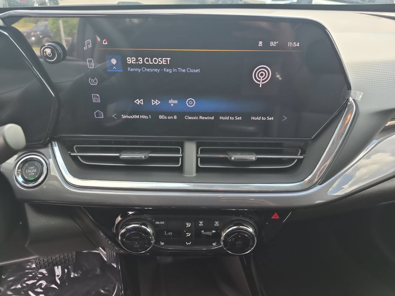 2026 Chevrolet Trax Activ - Photo 13