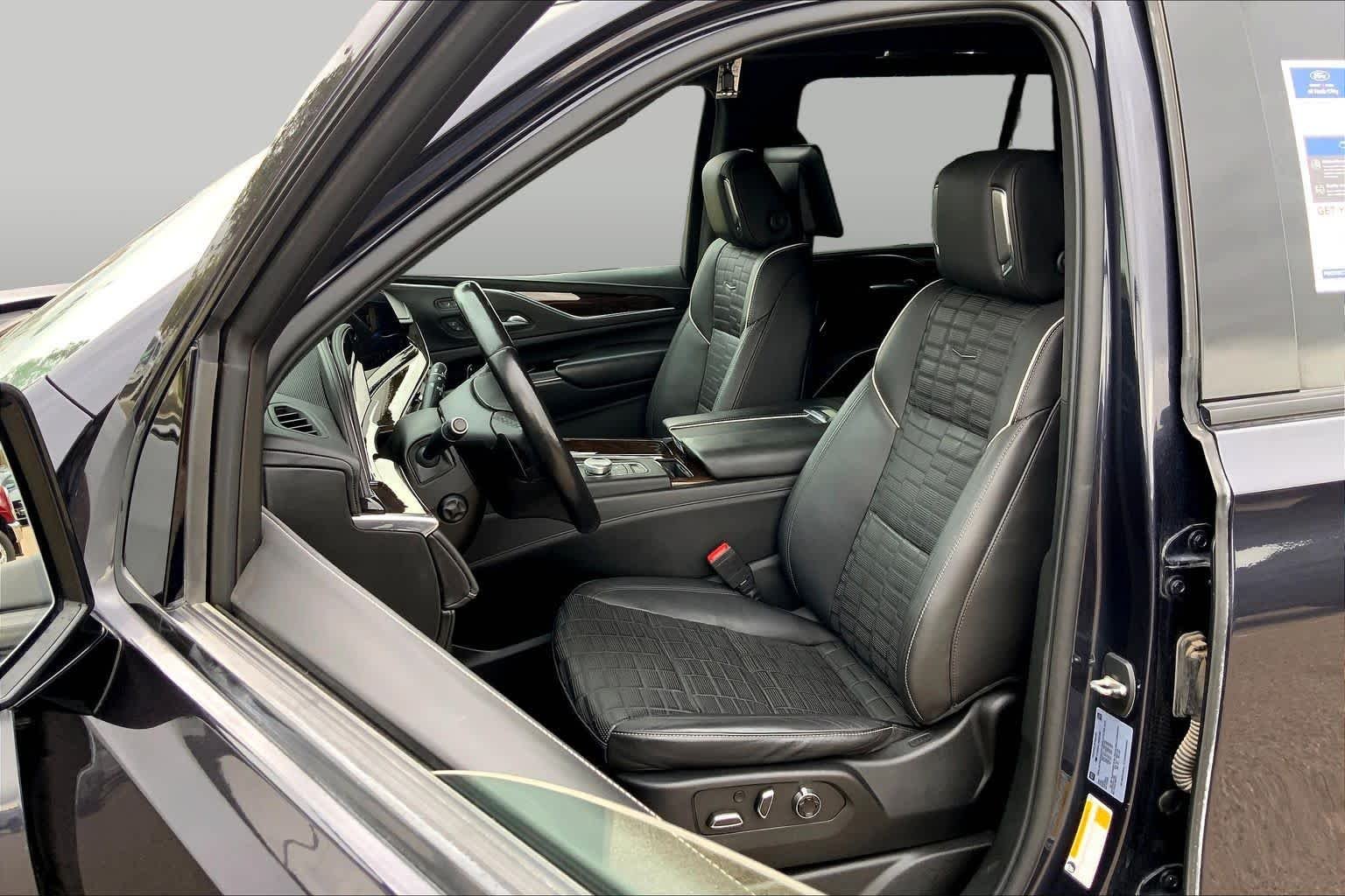 Used 2022 Galactic Gray Metallic Cadillac Sport Platinum image 8
