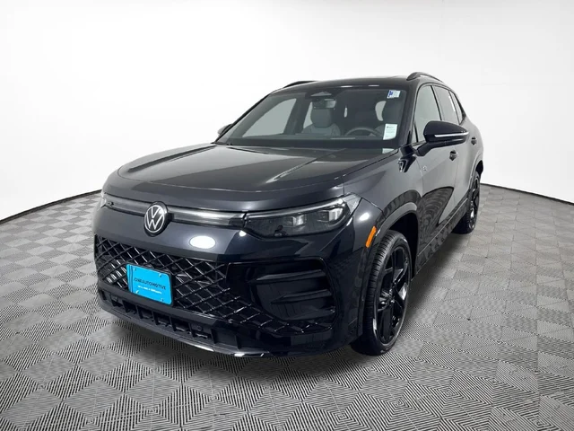 2026 Volkswagen Tiguan SE R-Line Black