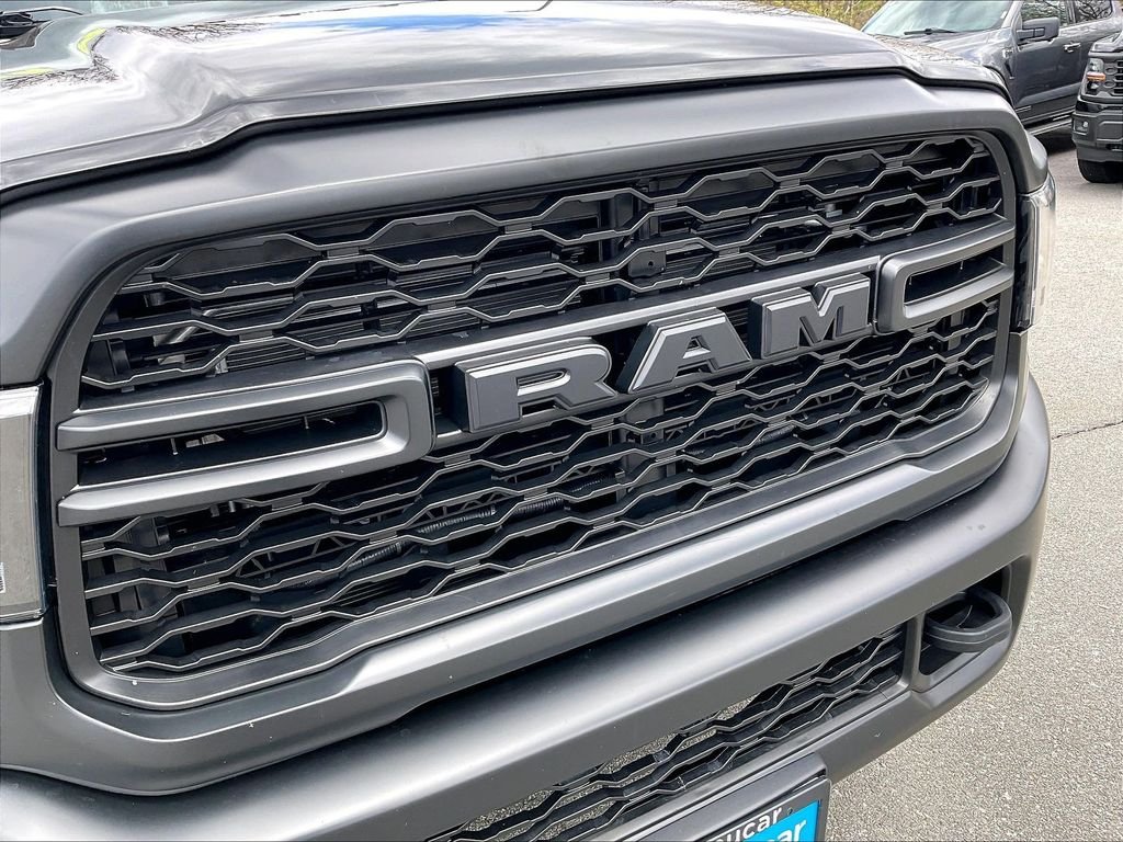 Used 2024 Diamond Black Ram Tradesman image 29