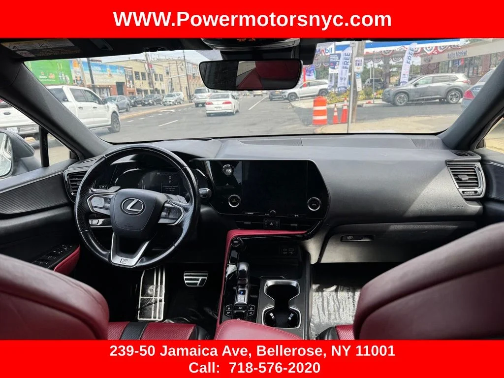 Used 2022 White Lexus 350 F SPORT Handling image 29