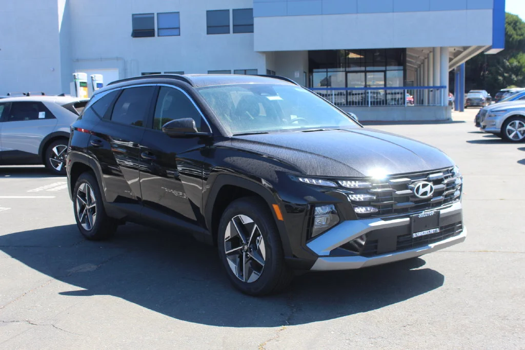 New 2026 Gray Hyundai SEL image 5