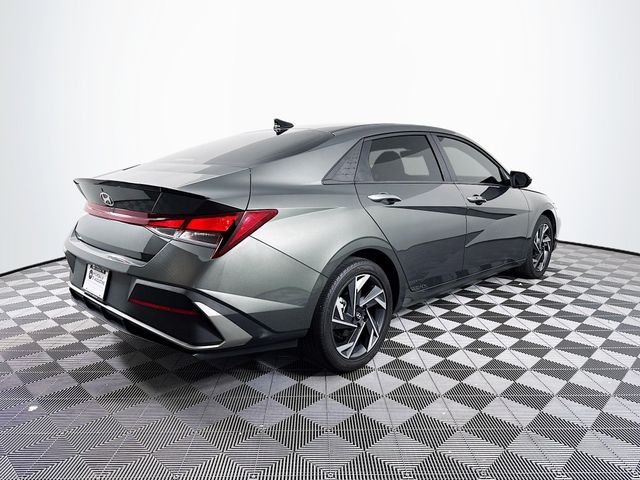 Certified Used 2025 Gray Hyundai SEL Sport image 7