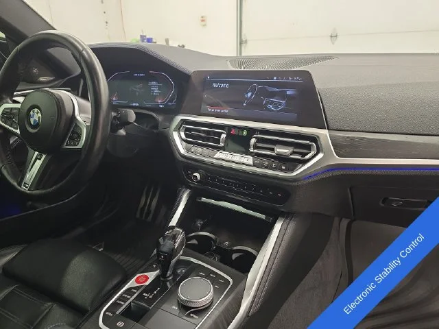 Used 2021 Portimao Blue Metallic BMW M440i xDrive image 14