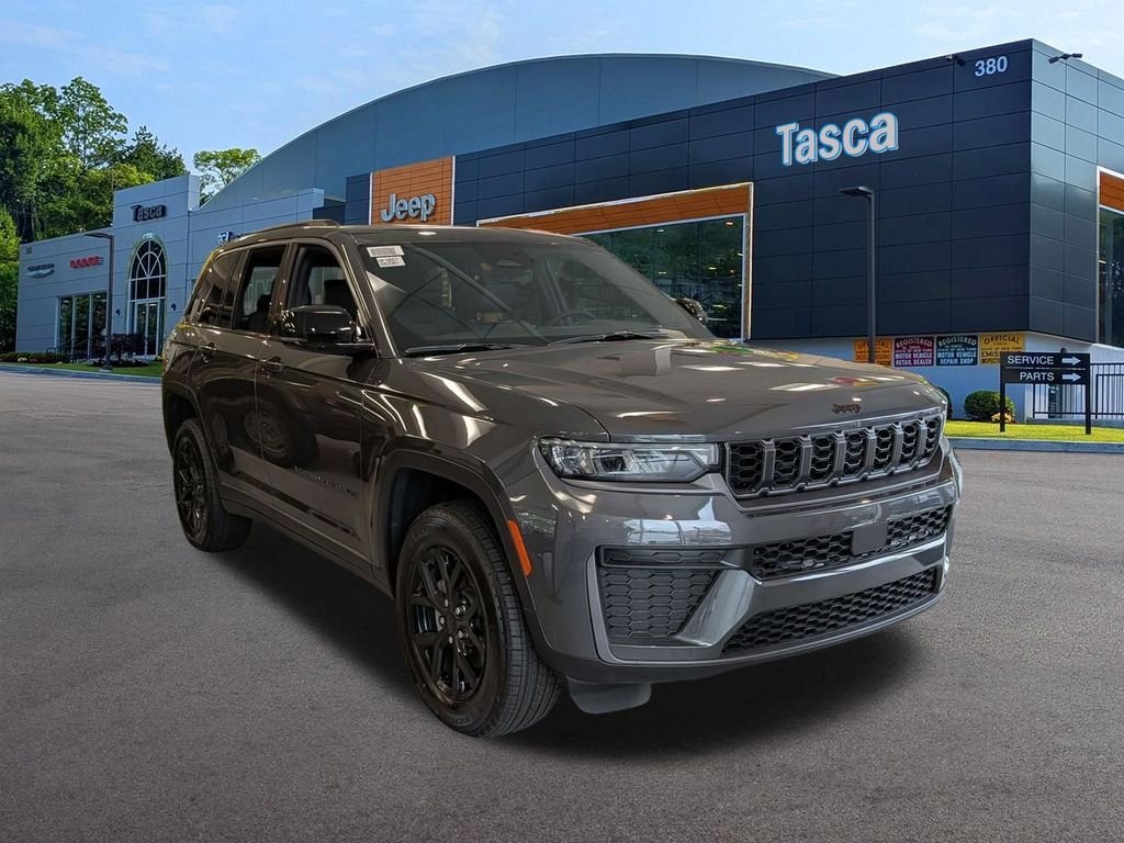 New 2026 Baltic Gray Metallic Clear-Coat Exterior Paint Jeep Altitude image 1