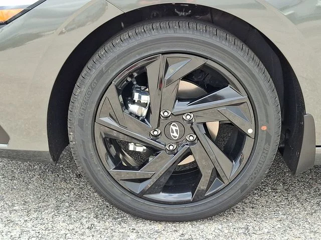 New 2026 Gray Hyundai SEL Sport image 18