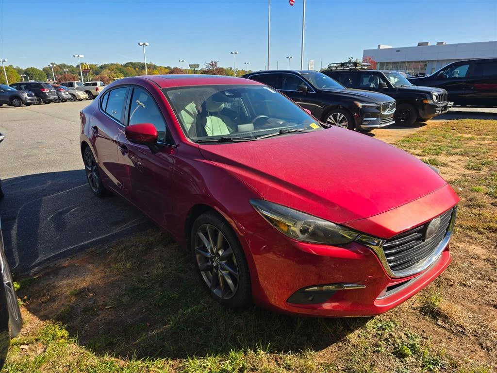 Used 2018 Red Mazda Grand Touring image 9