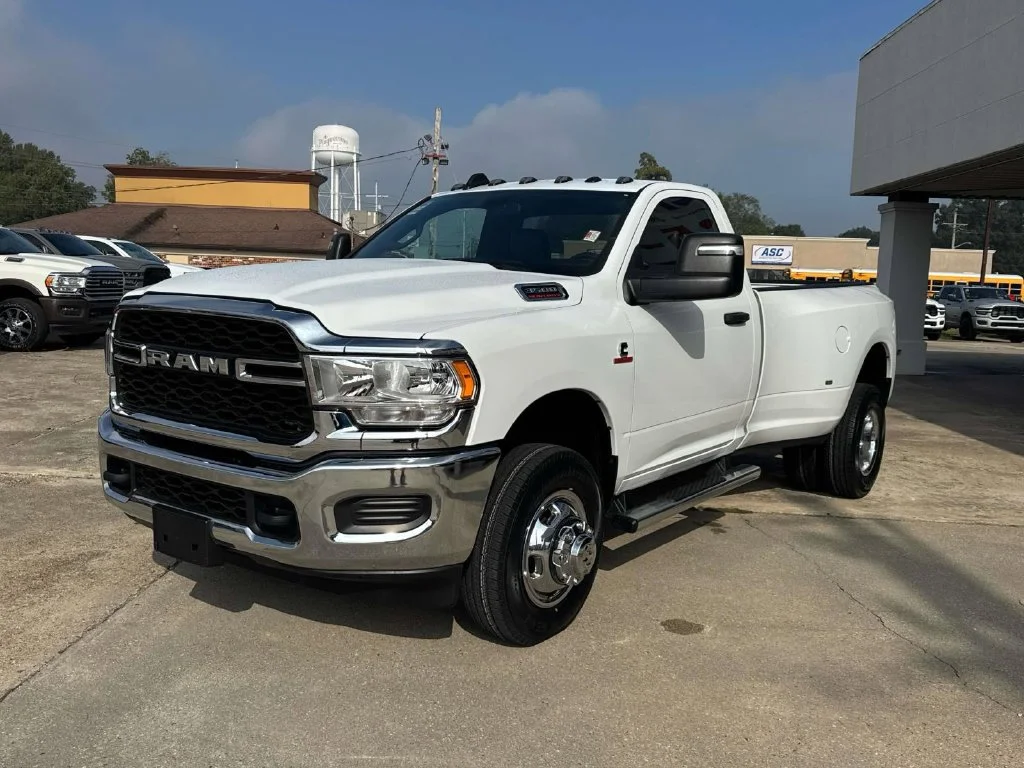 Used 2024 White Ram Tradesman image 7