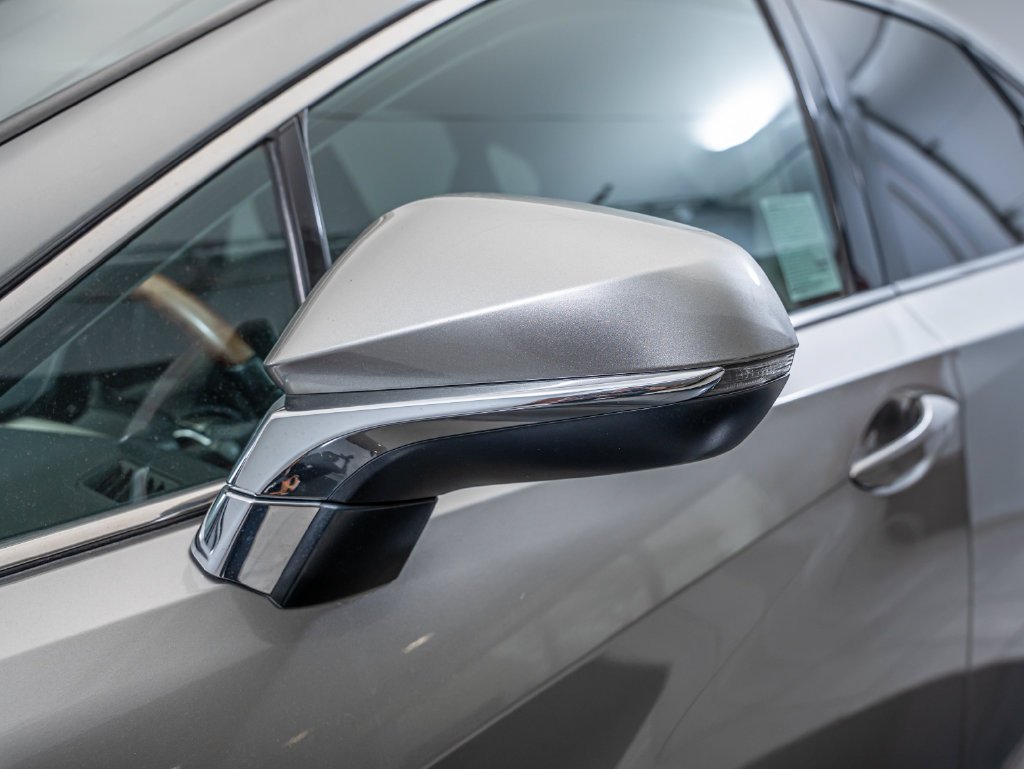 Used 2020 Atomic Silver Lexus 350 image 17