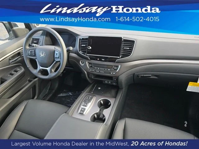 New 2025 Platinum White Pearl Honda RTL image 17