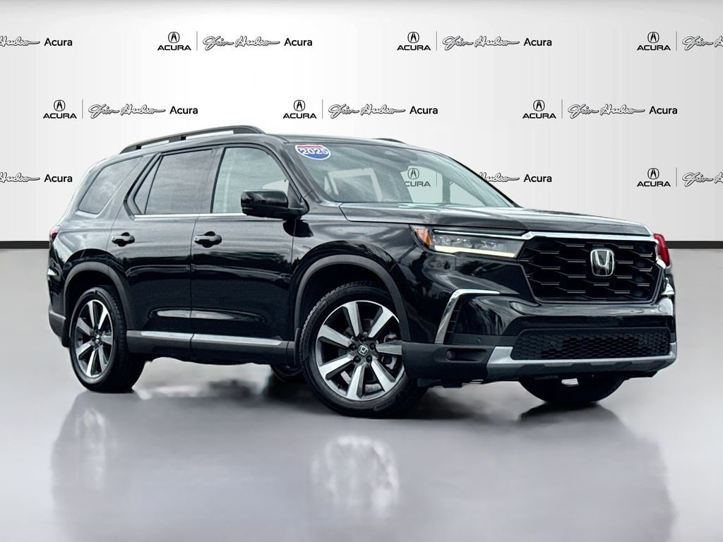 Used 2025  Honda Touring image 2