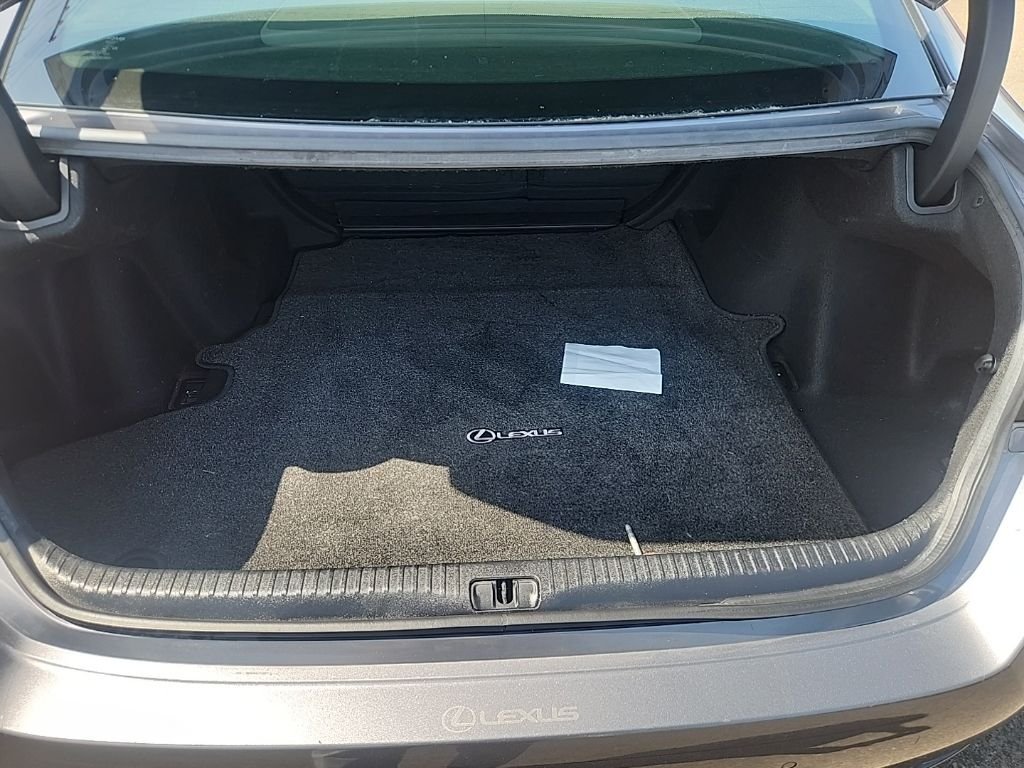 Used 2015 Gray Lexus 350 image 17