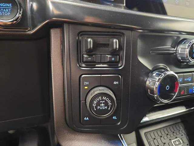 New 2026 Star White Metallic Tri-Coat Ford Platinum® image 34