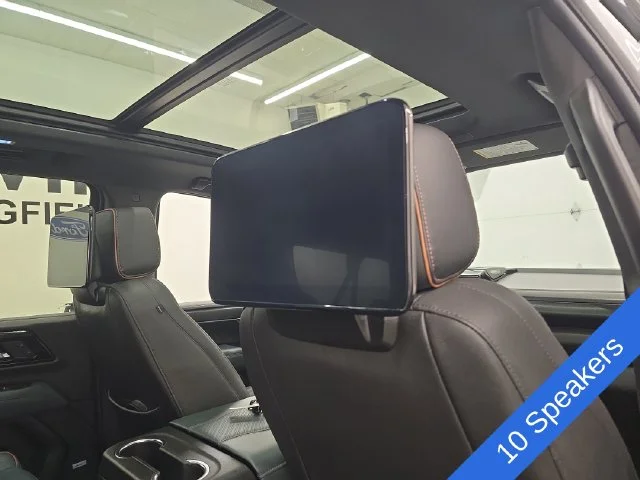 Used 2025 Summit White GMC AT4 image 15