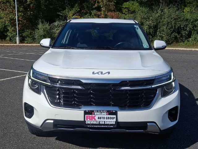 Certified Used 2024 White Kia S image 3