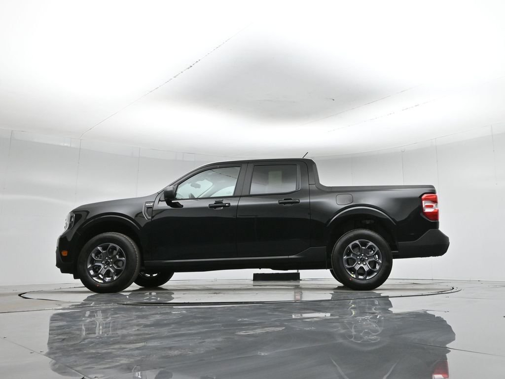 New 2026 Shadow Black Ford XLT image 50