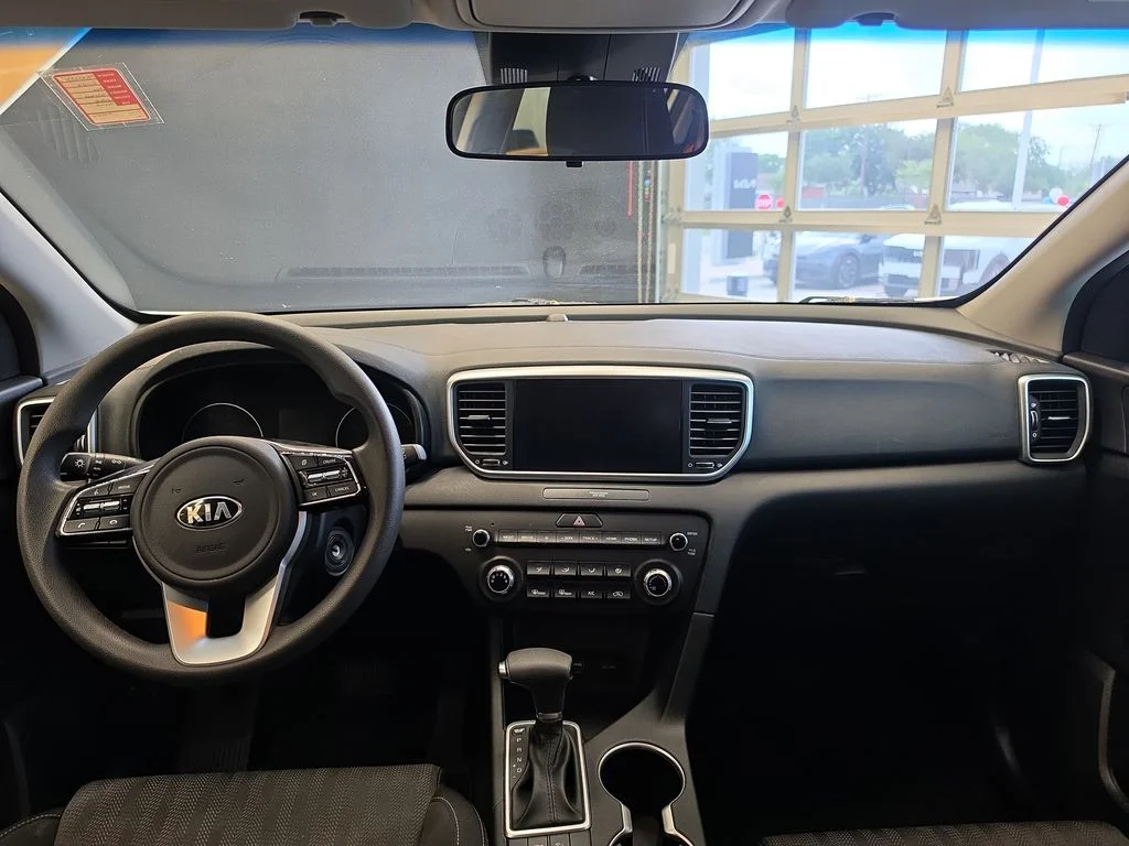Certified Used 2022 White Kia LX image 18