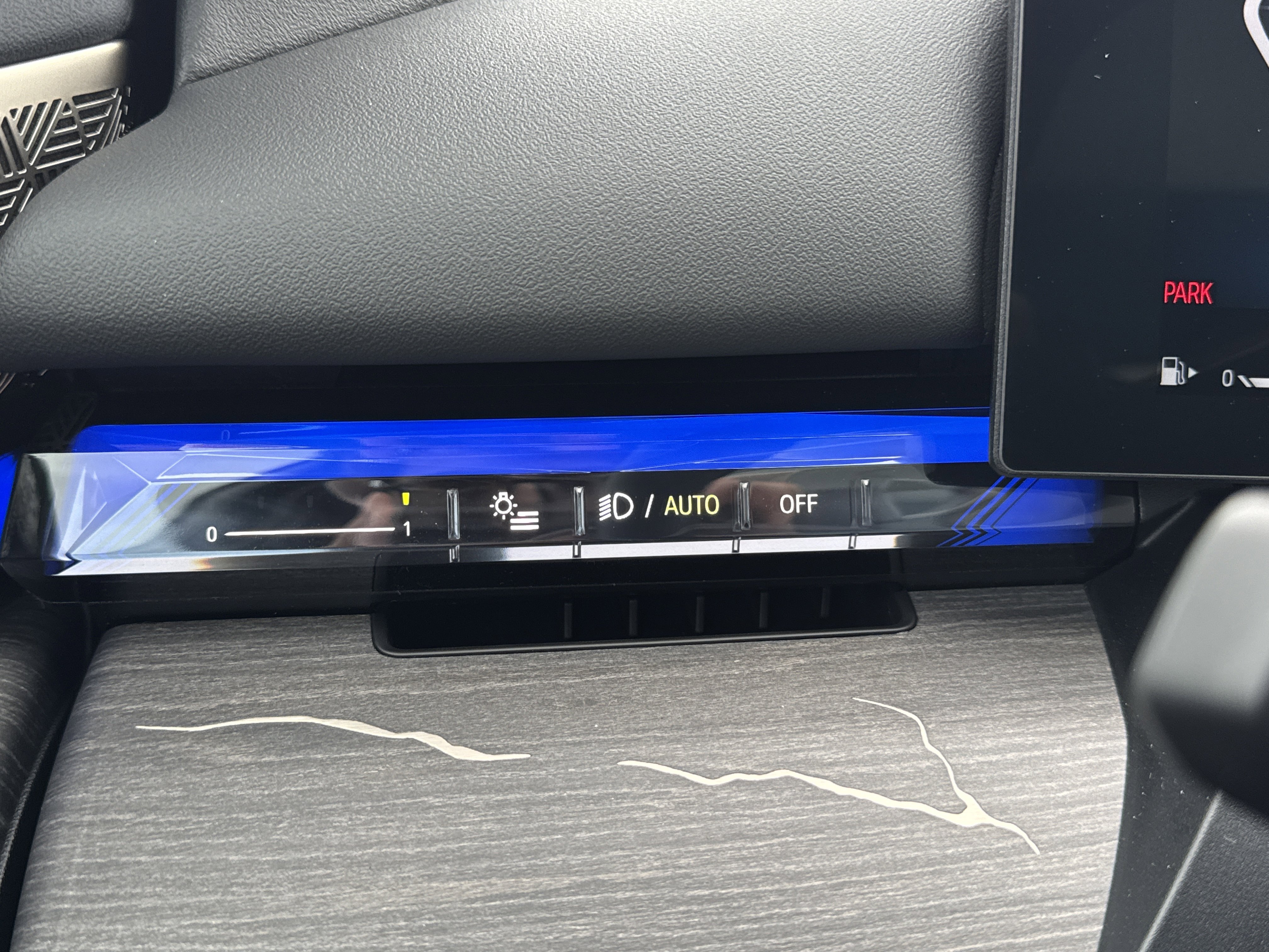 New 2026 BLACK SAPPHIRE BMW 530i xDrive image 18