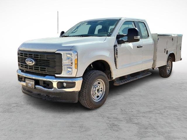 New 2026 Oxford White Ford F-250® XL image 30