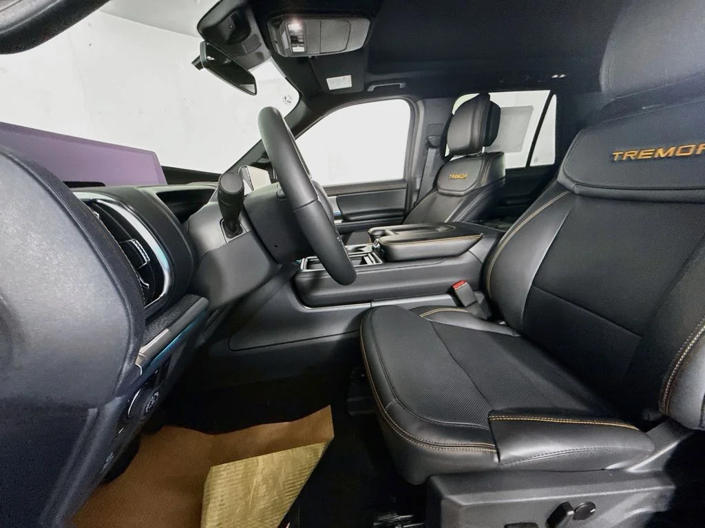 New 2026 Marsh Gray Ford Tremor® image 22