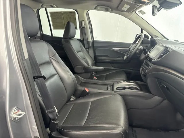 Used 2023 Silver Honda RTL-E image 25