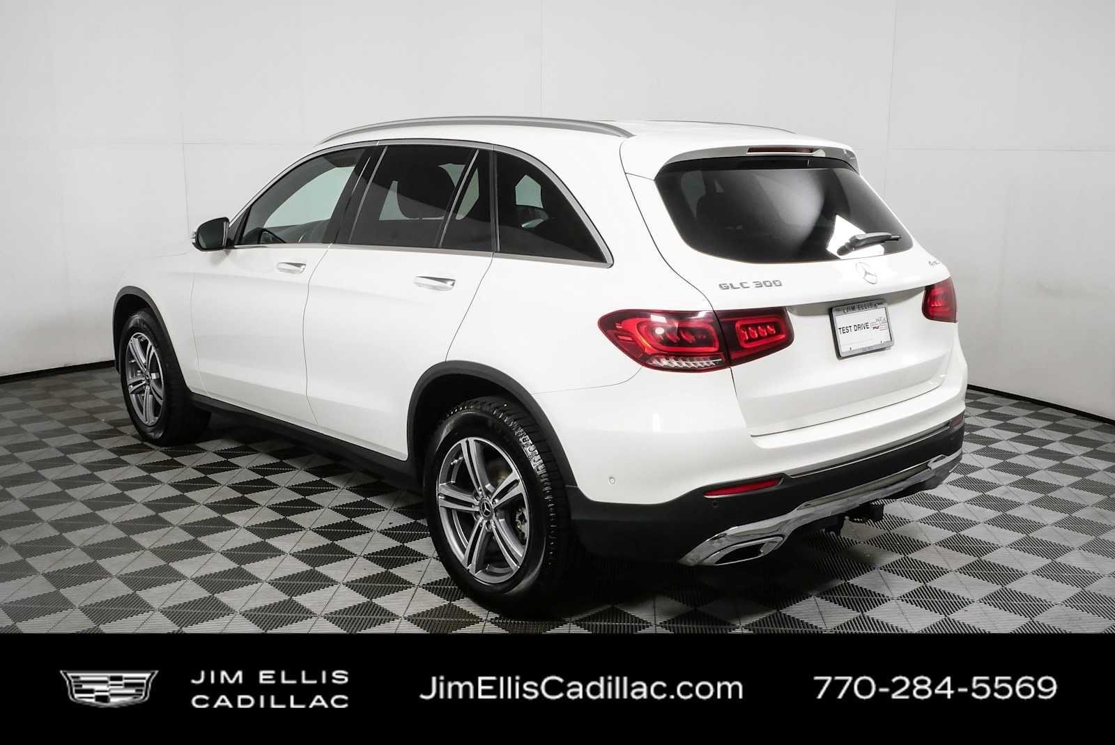 Used 2021  Mercedes-Benz GLC 300 image 28