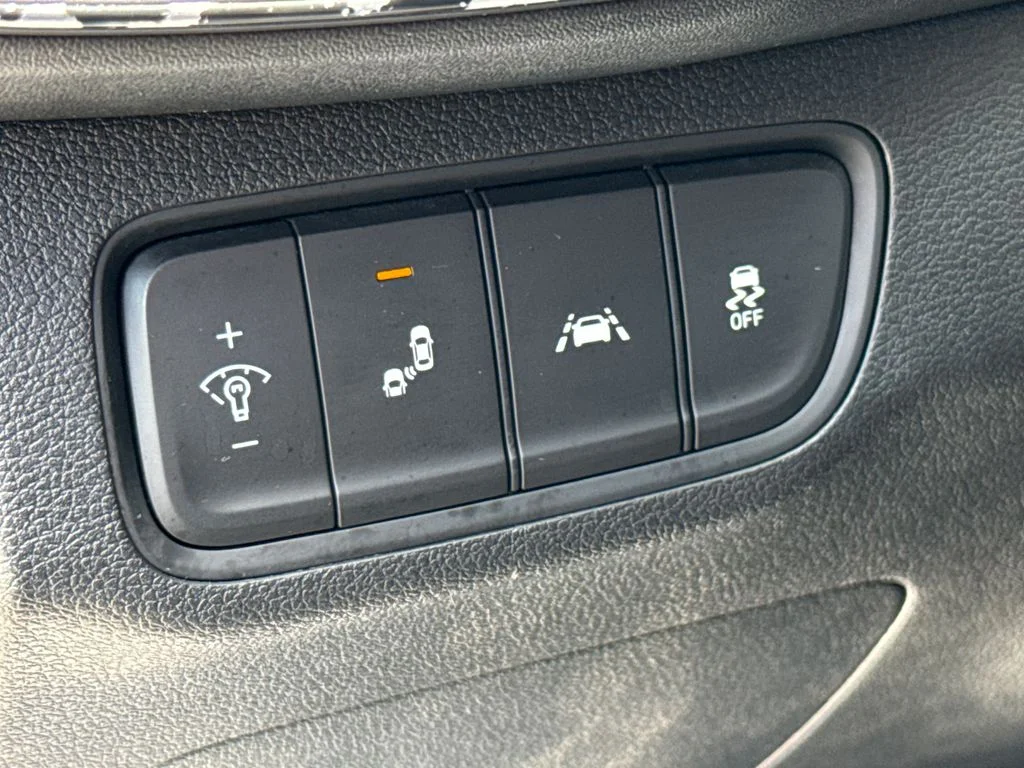Certified Used 2019 Black Hyundai SEL image 14
