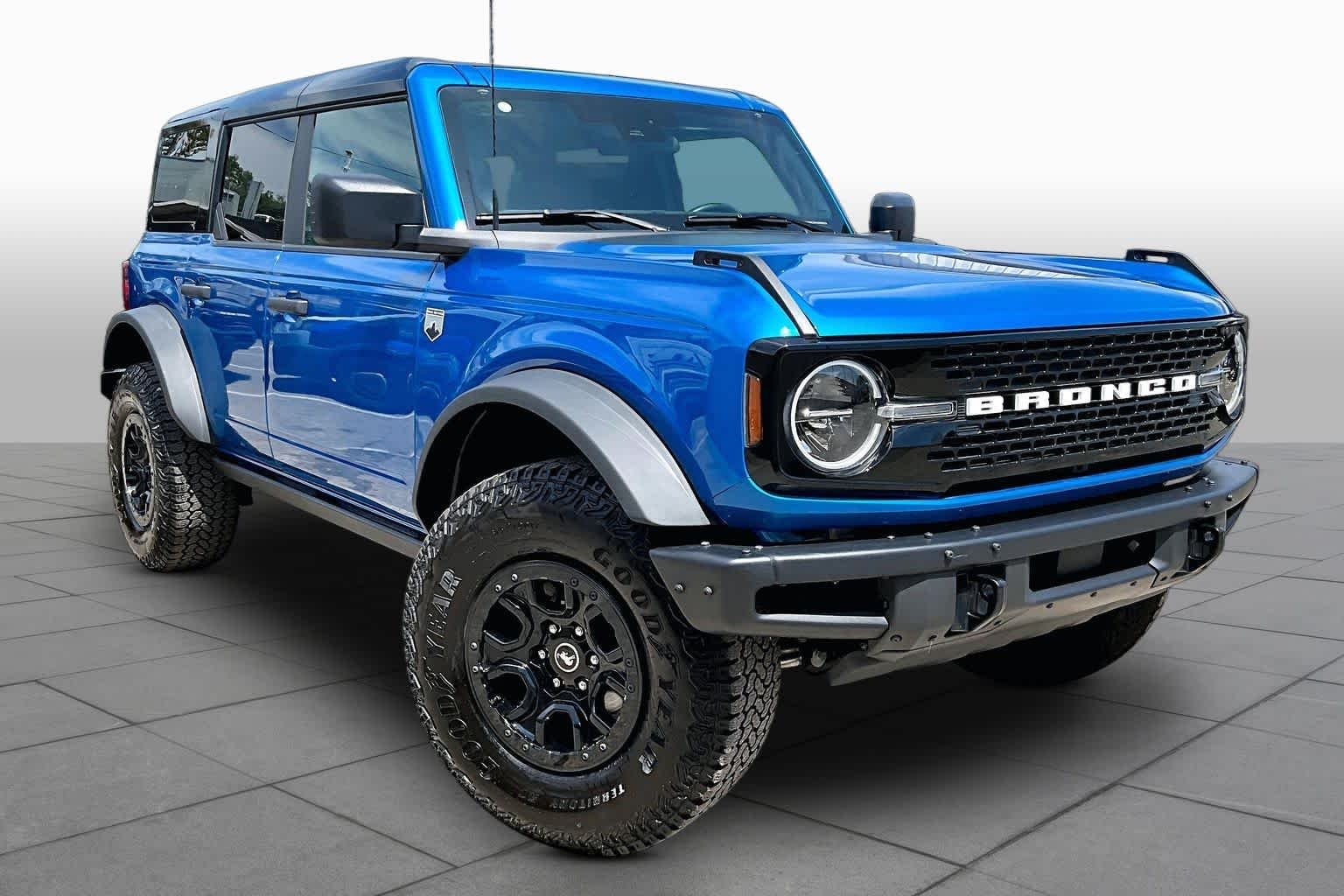 Used 2025 Velocity Blue Metallic Ford Big Bend image 3