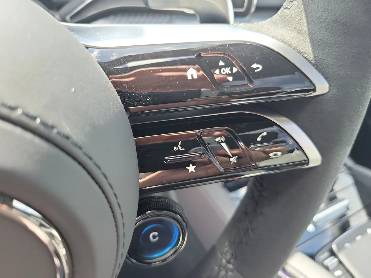 New 2026 Obsidian Black Metallic Mercedes-Benz AMG® GLE 63 S 4MATIC+ SUV image 29