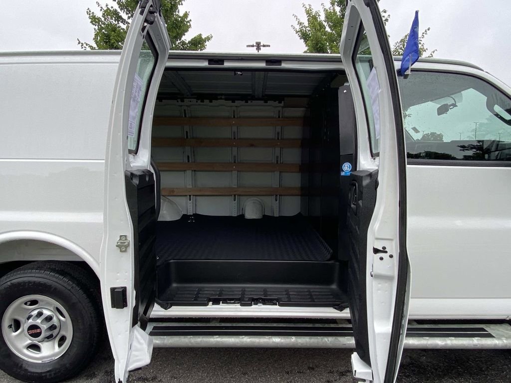 Certified Used 2025 Summit White GMC Work Van image 15
