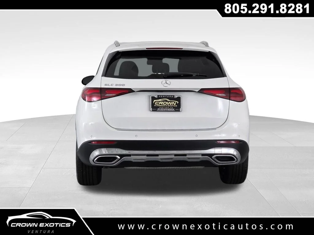 Used 2023  Mercedes-Benz GLC 300 image 6