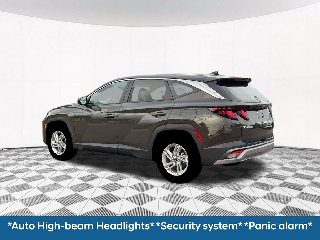 New 2026 Green Hyundai SE image 6