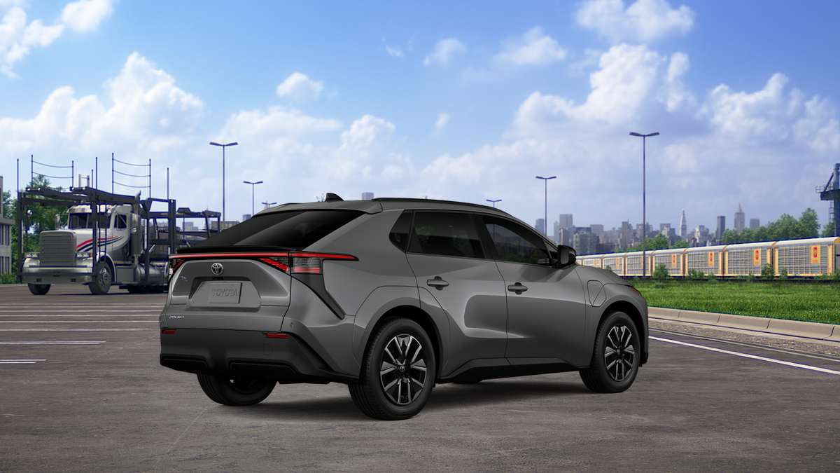 New 2026 Heavy Metal Toyota XLE image 32