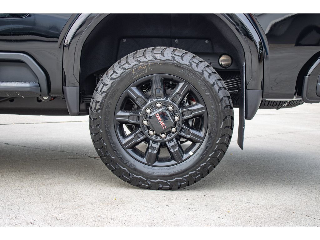 2026 GMC Sierra 2500HD AT4 - Photo 13