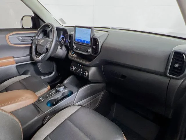 Used 2021 Blue Ford Outer Banks image 39