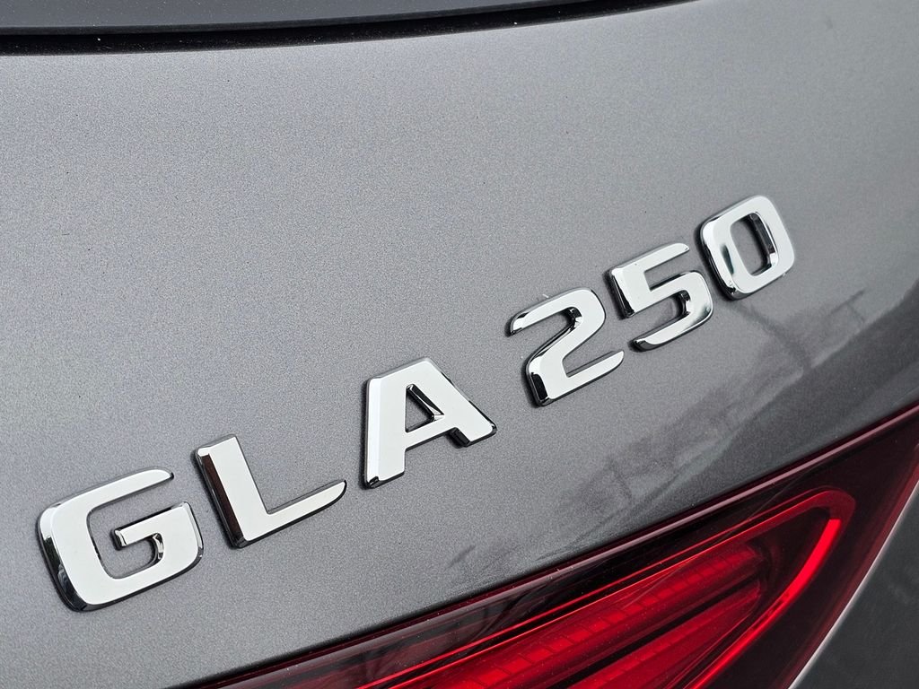 2025 Mercedes-Benz GLA GLA250 - Photo 12