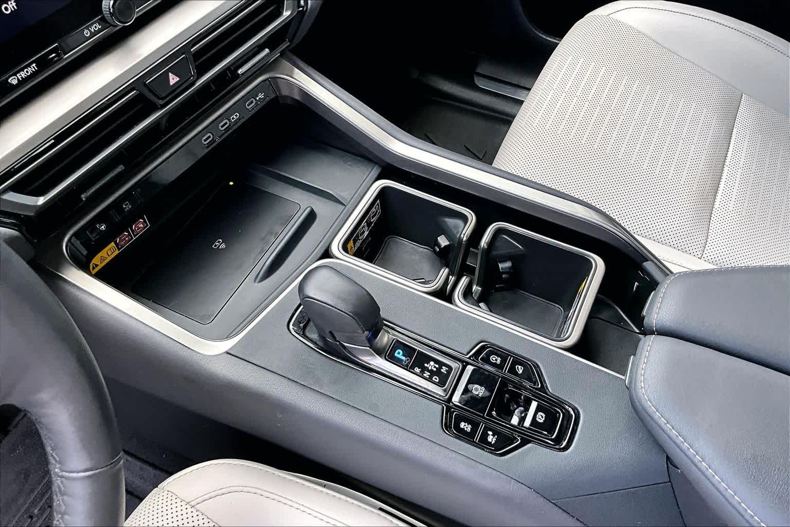 Used 2024 Caviar Lexus Premium image 17