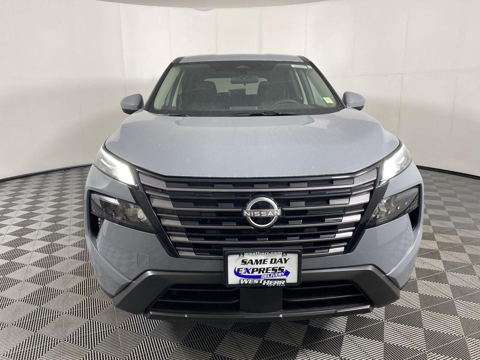 New 2026 Boulder Gray Pearl Nissan SV image 14